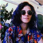 Impartisco ripetizioni/lezioni di lingua inglese (british) rivolte a studenti e non